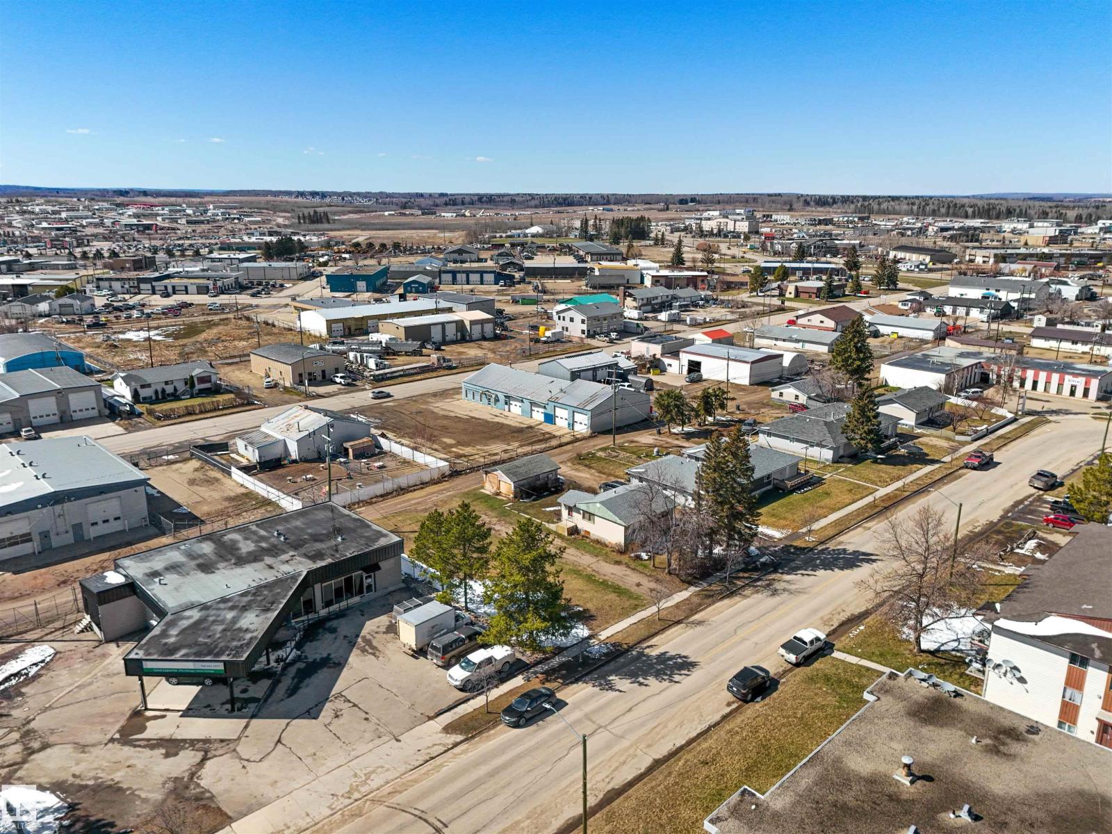 5124 53 St, Drayton Valley, Alberta  T7A 1R1 - Photo 11 - E4484657