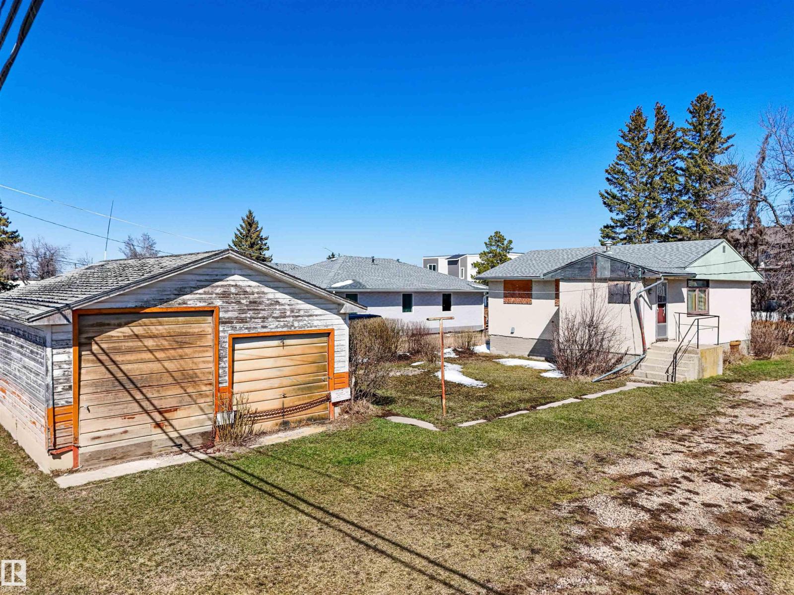 5124 53 St, Drayton Valley, Alberta  T7A 1R1 - Photo 5 - E4484657