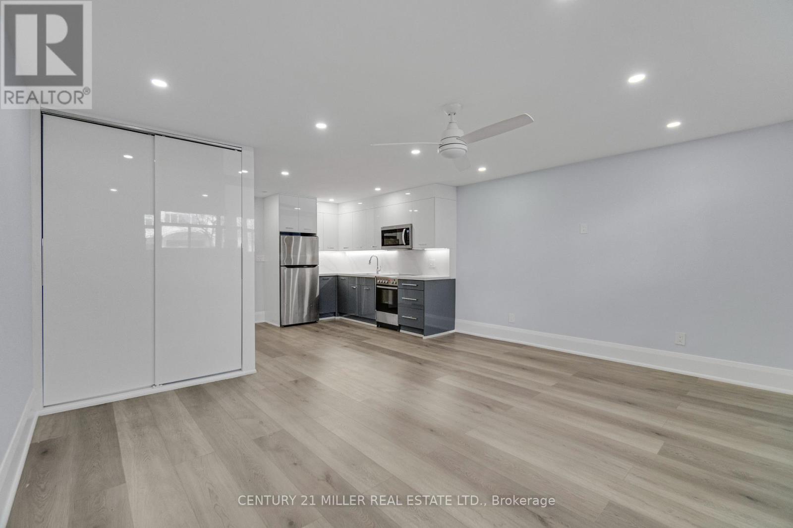 2 - 6 Saranac Boulevard, Toronto, Ontario  M6A 2G3 - Photo 12 - C13058840