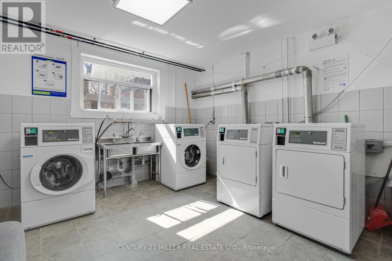 2 - 6 Saranac Boulevard, Toronto, Ontario  M6A 2G3 - Photo 19 - C13058840