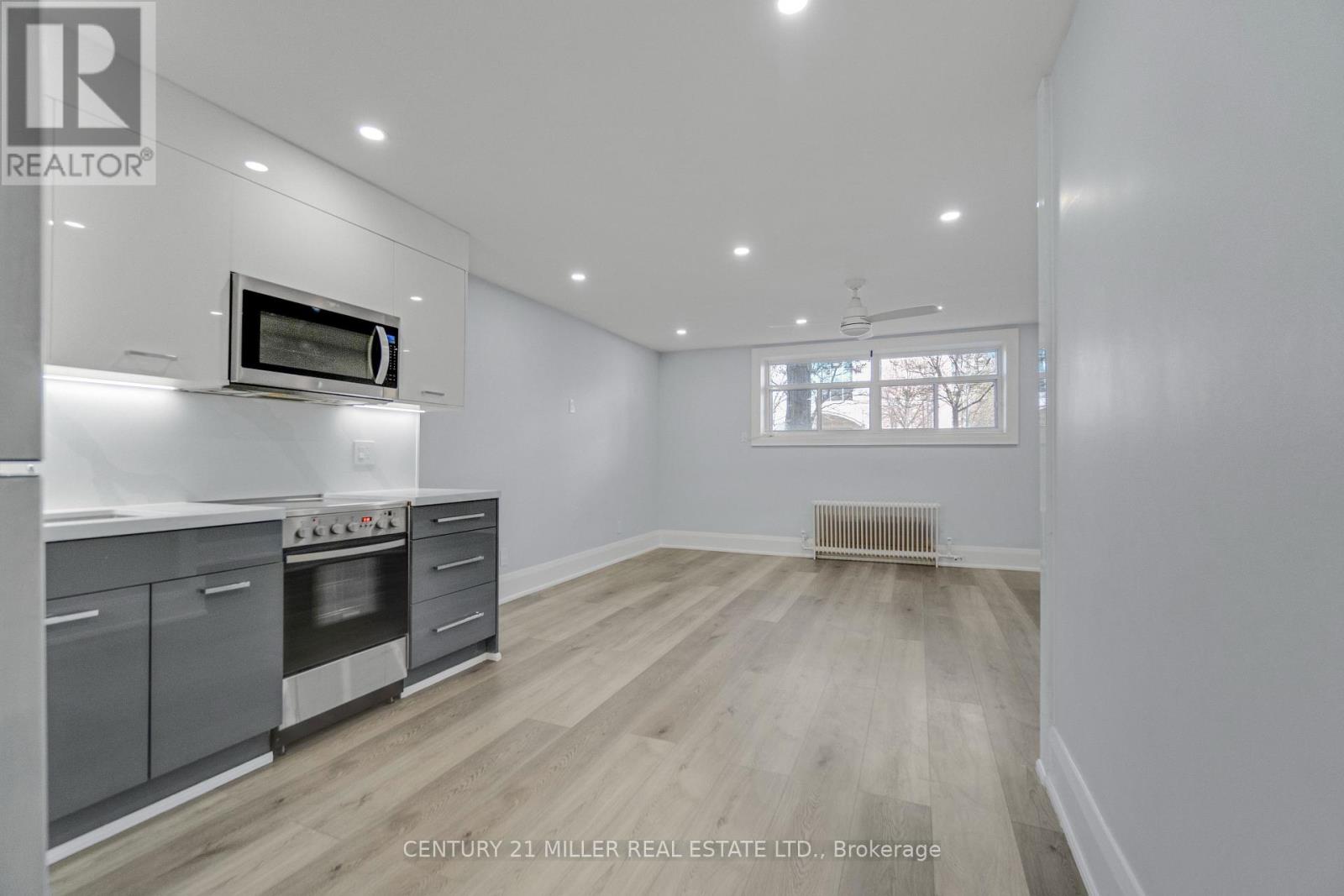 2 - 6 Saranac Boulevard, Toronto, Ontario  M6A 2G3 - Photo 5 - C13058840