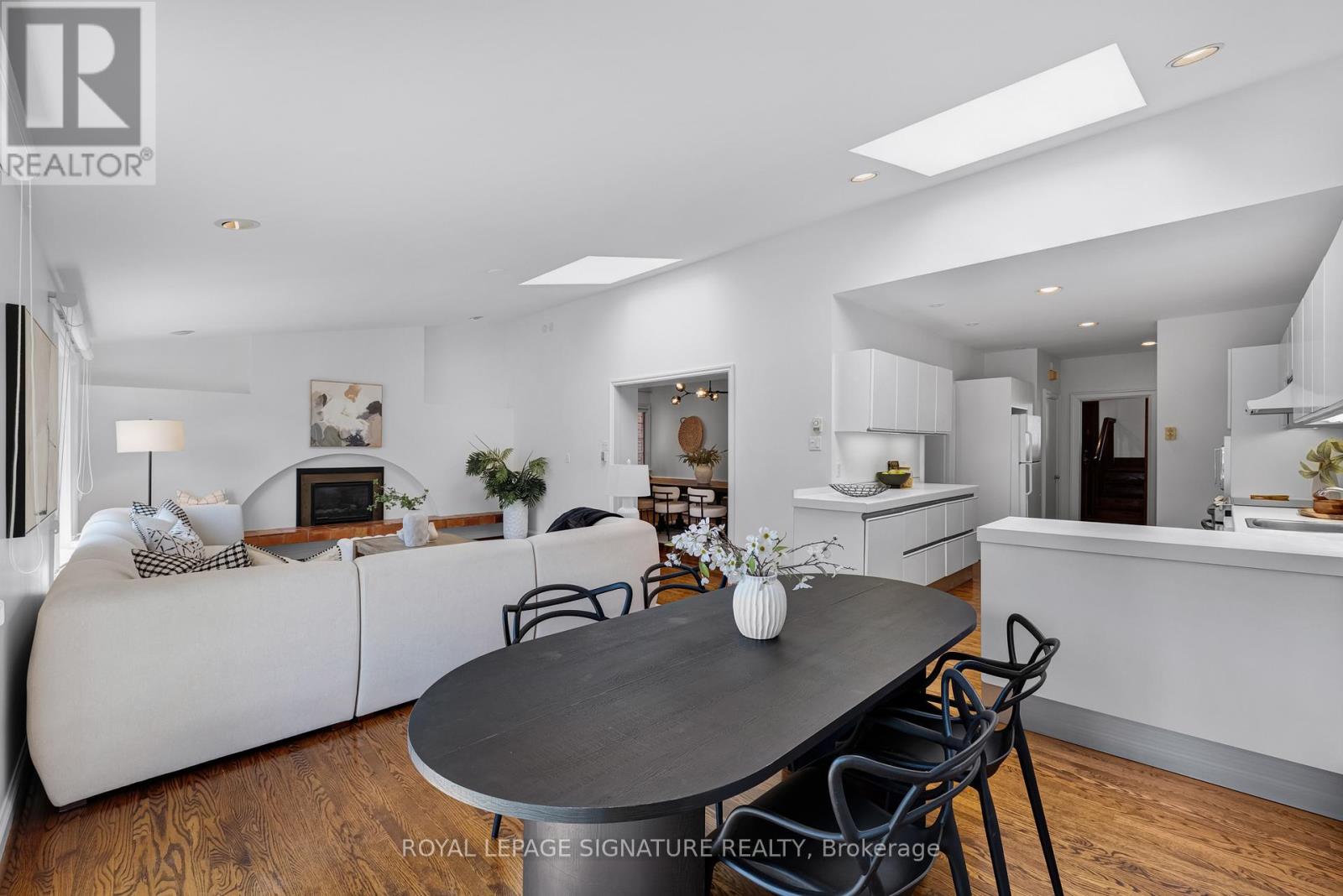 361 Lytton Boulevard, Toronto, Ontario  M5N 1R9 - Photo 11 - C13058894