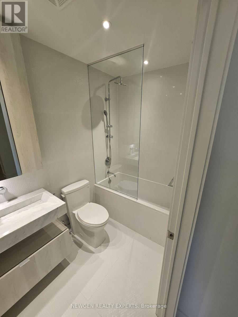 2609 - 11 Yorkville Avenue, Toronto, Ontario  M4W 1L2 - Photo 5 - C13058976