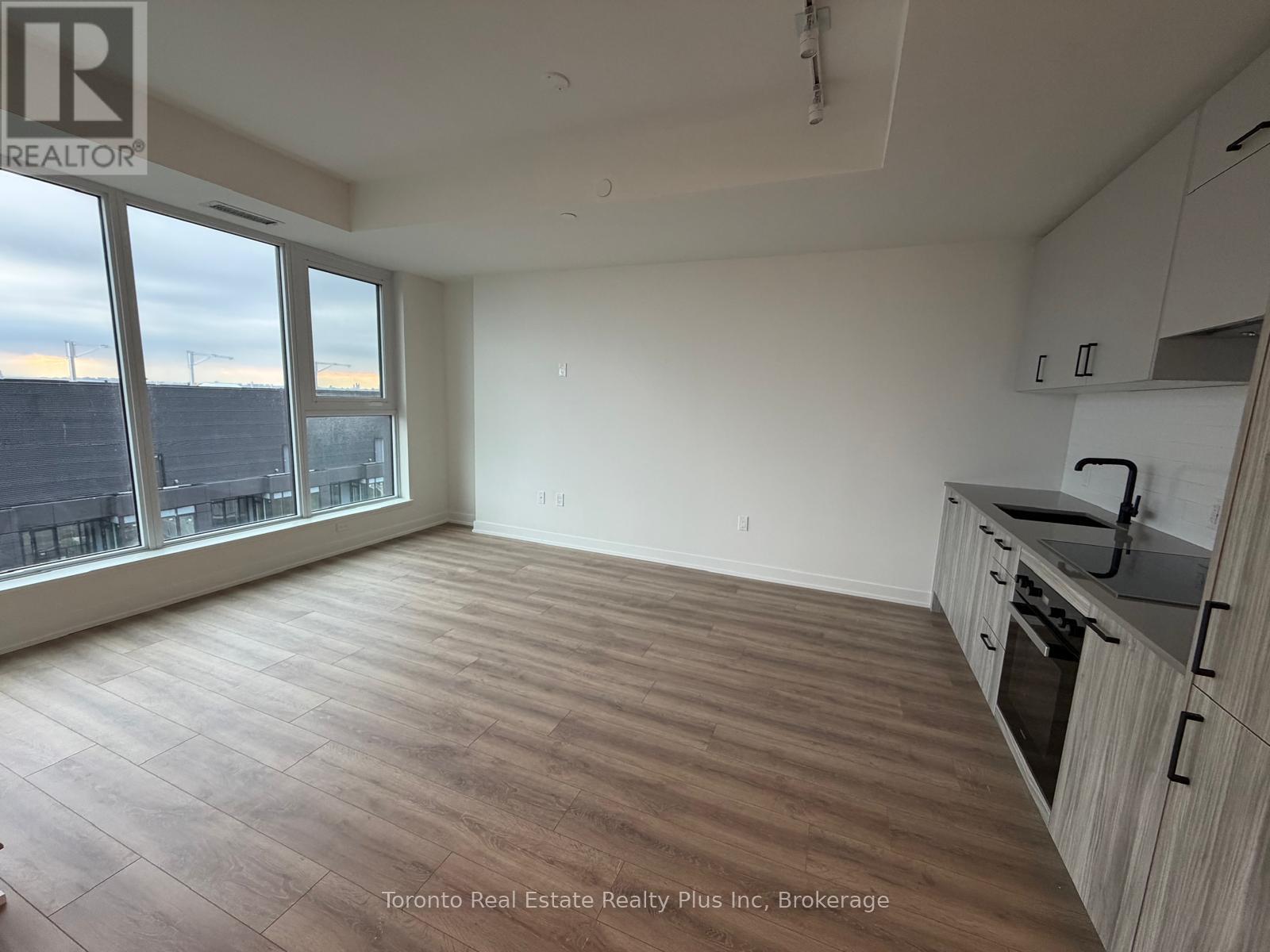 3705 - 1 Quarrington Lane, Toronto, Ontario  M3C 0S4 - Photo 7 - C13059024