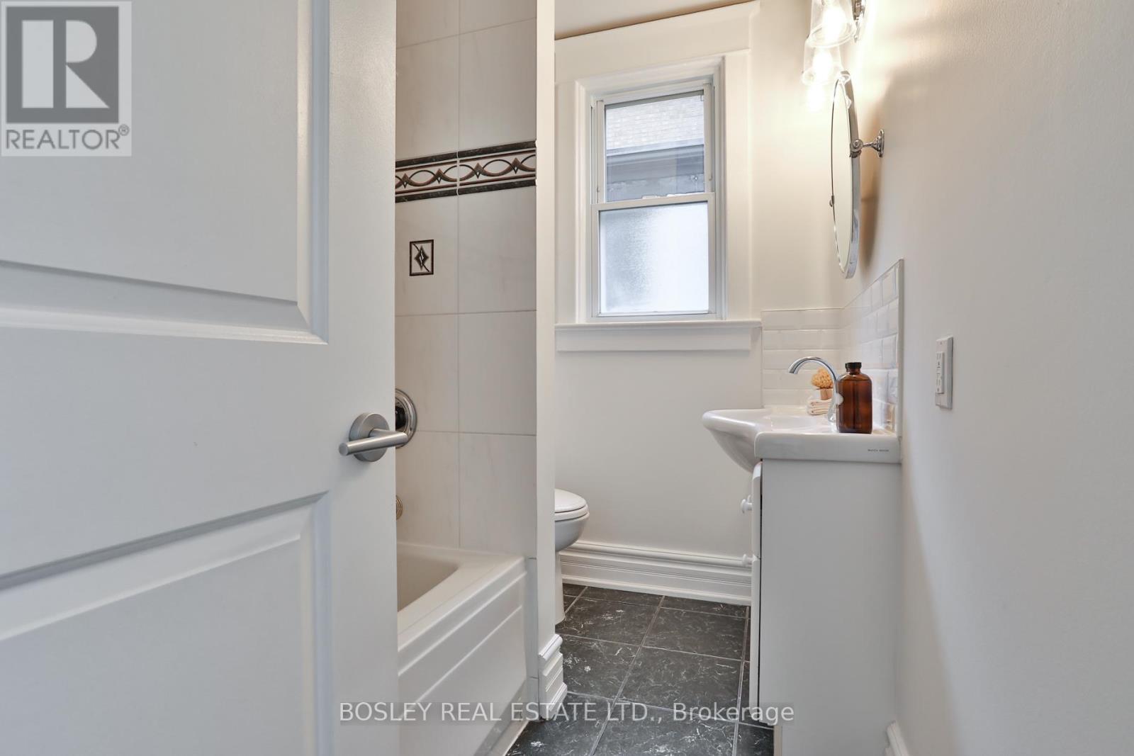 489 Balliol Street, Toronto, Ontario  M4S 1E1 - Photo 25 - C13059058