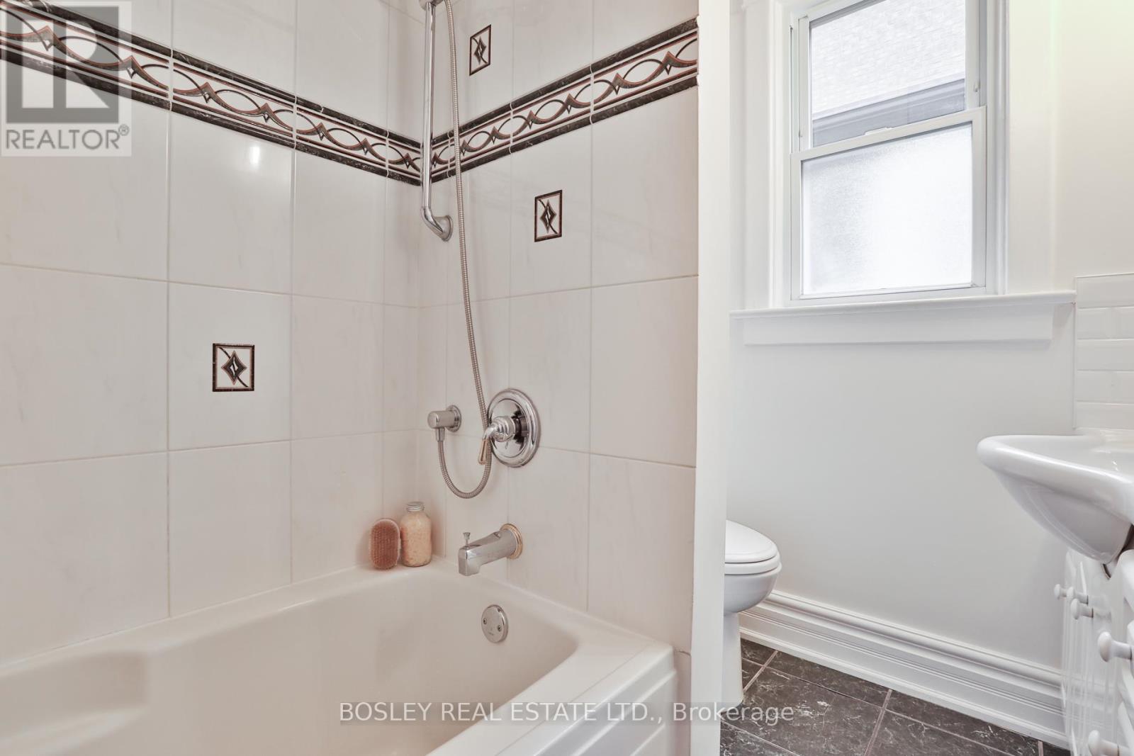 489 Balliol Street, Toronto, Ontario  M4S 1E1 - Photo 26 - C13059058