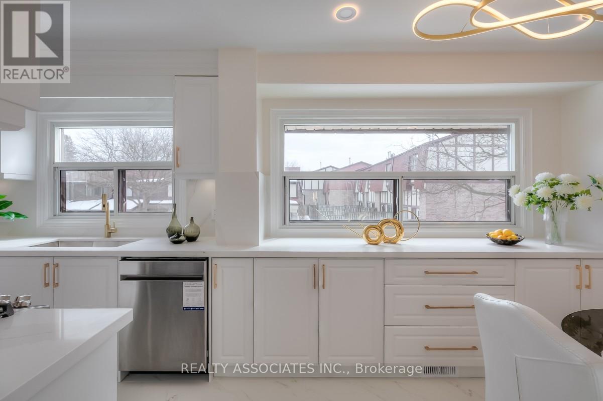 16 - 1975 Memory Lane, Pickering, Ontario  L1V 3M3 - Photo 19 - E13058878