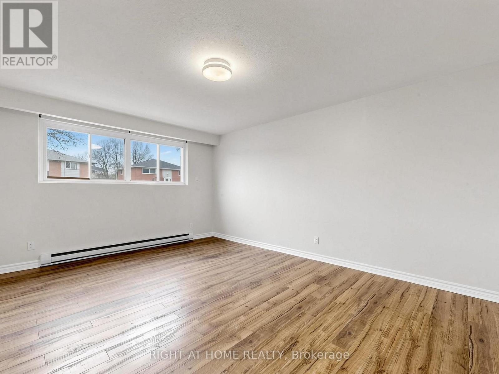 345 Dwight Avenue, Oshawa, Ontario  L1J 1K8 - Photo 16 - E13058890