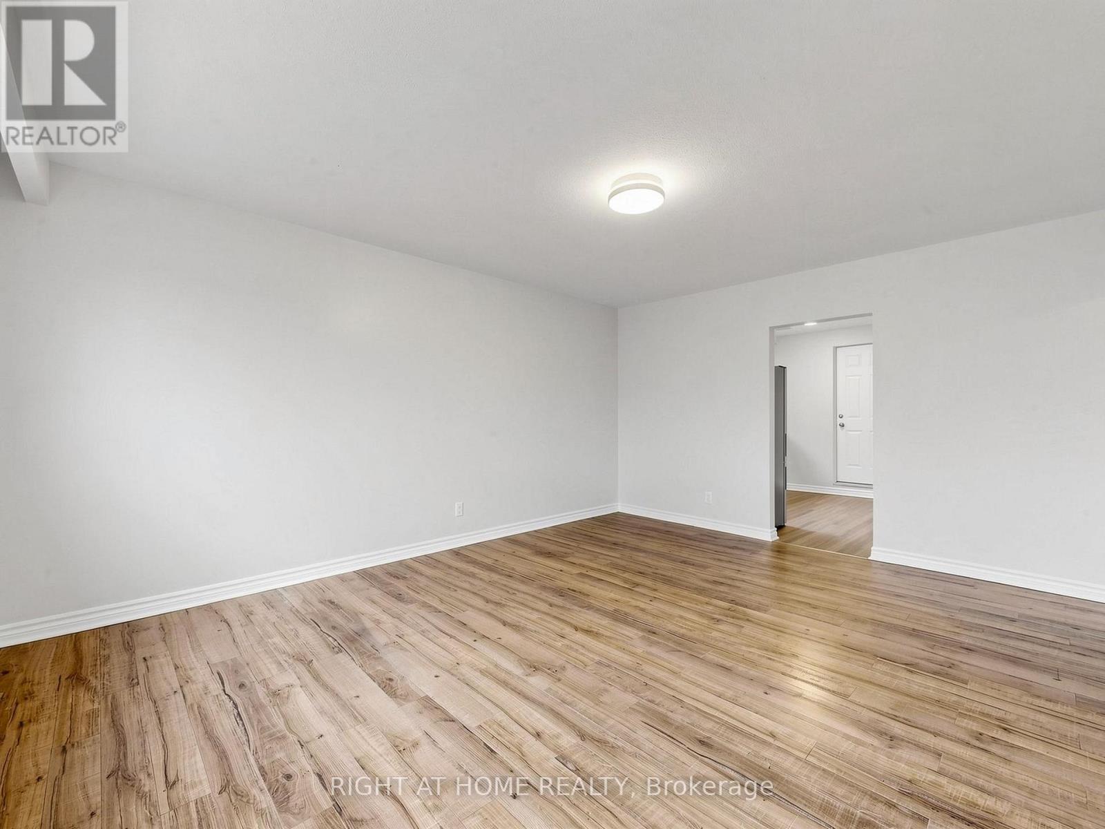 345 Dwight Avenue, Oshawa, Ontario  L1J 1K8 - Photo 17 - E13058890