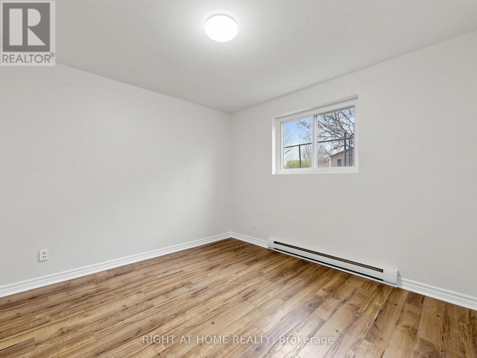 345 Dwight Avenue, Oshawa, Ontario  L1J 1K8 - Photo 18 - E13058890