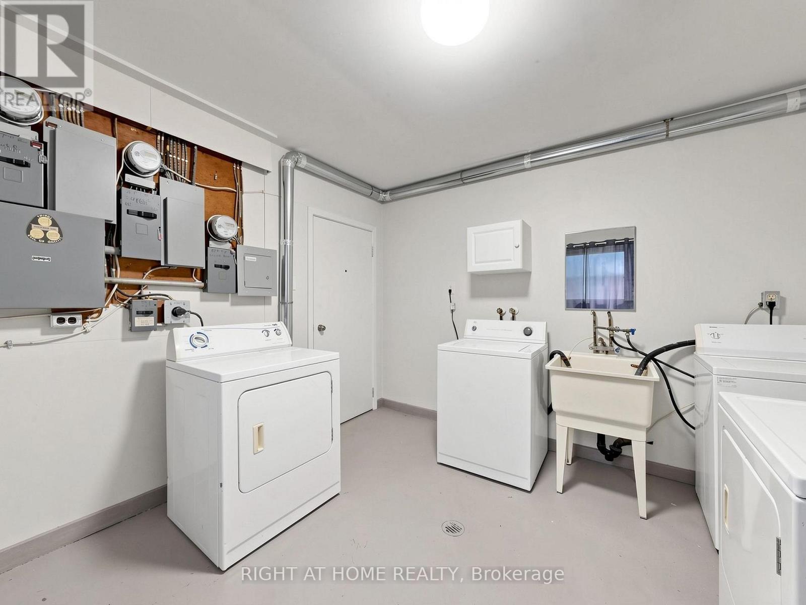 345 Dwight Avenue, Oshawa, Ontario  L1J 1K8 - Photo 19 - E13058890