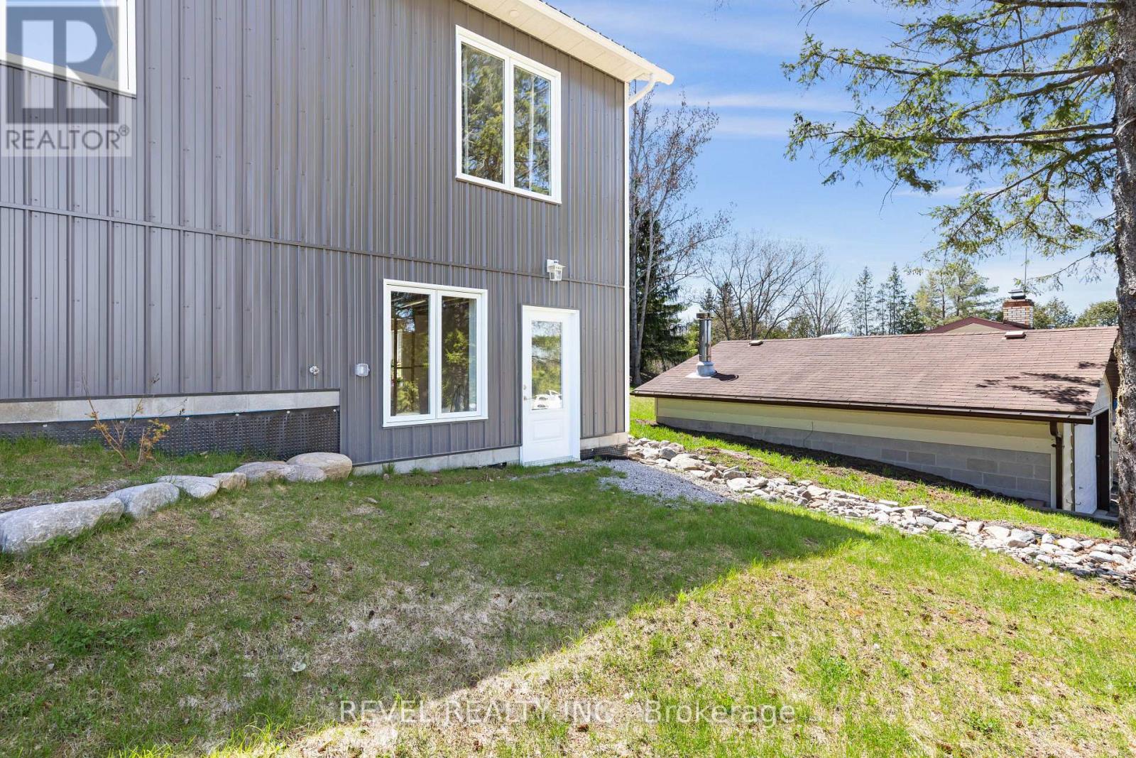 213 Pleasant Point Road, Kawartha Lakes, Ontario  K9V 4R6 - Photo 44 - X12756384