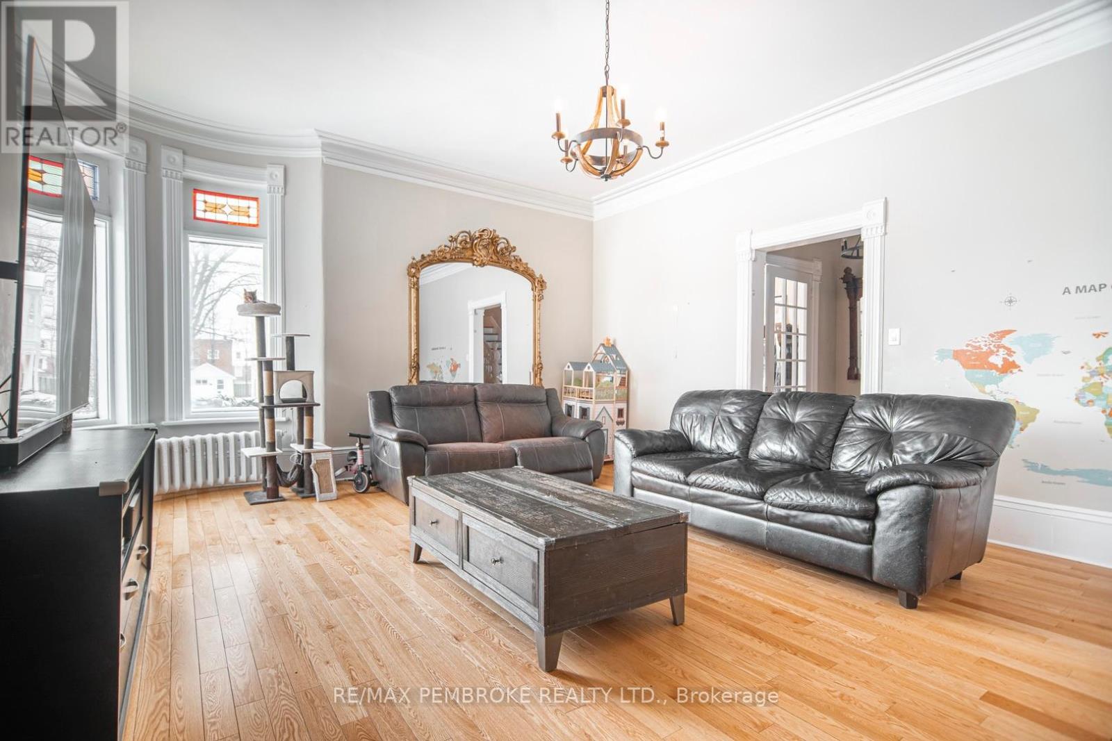 188 Esther Street, Pembroke, Ontario  K8A 3C2 - Photo 6 - X12968374