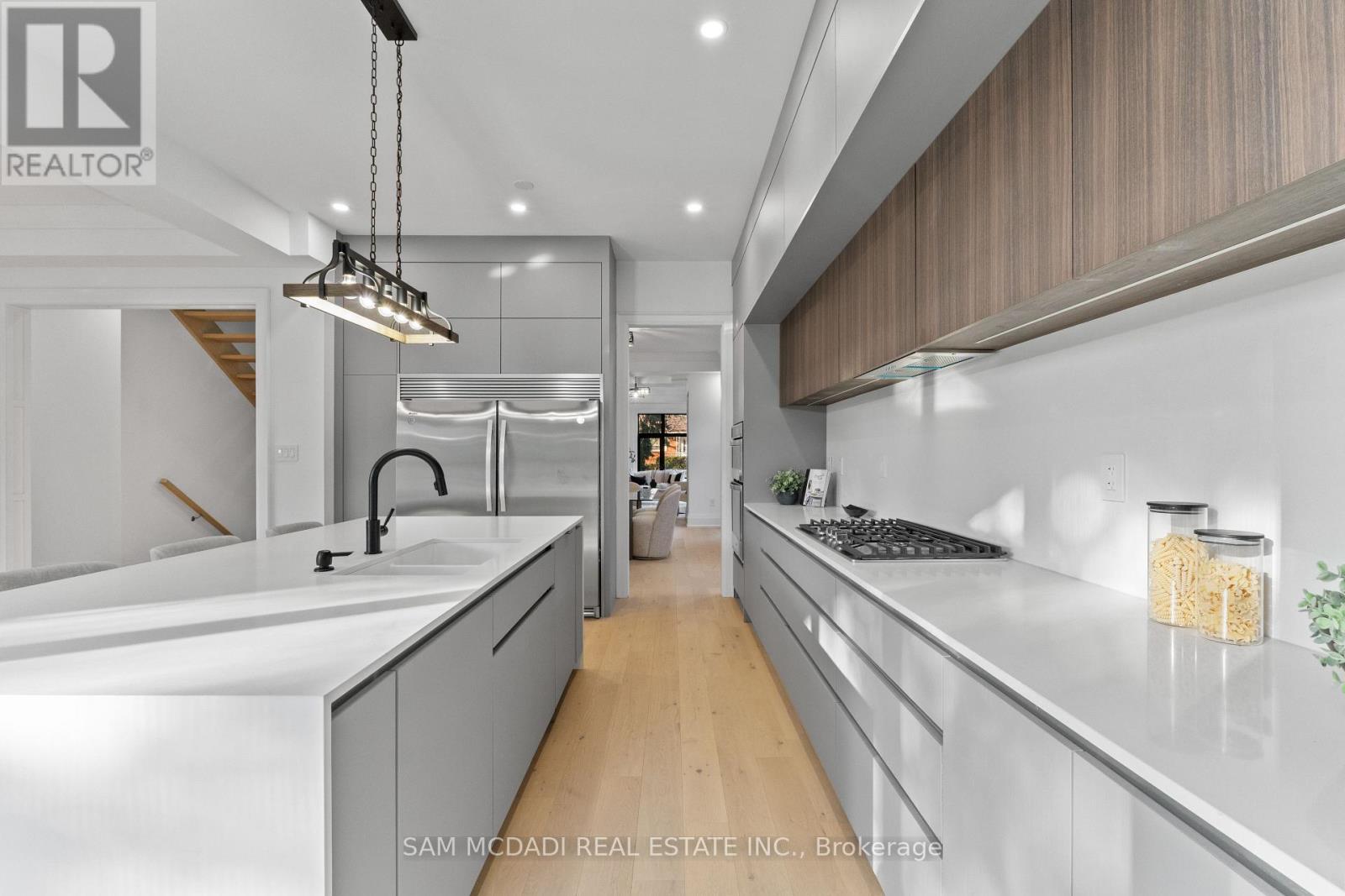 1610 Kenmuir Avenue, Mississauga, Ontario  L5G 4B5 - Photo 7 - W13054278