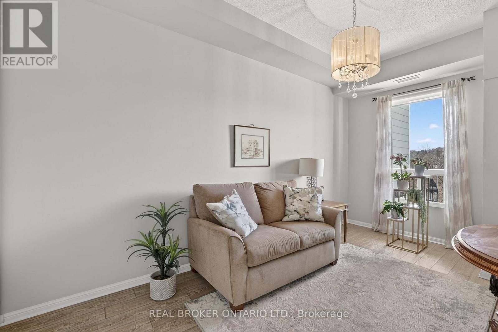 519 - 900 Bogart Mill Trail, Newmarket, Ontario  L3Y 8V5 - Photo 18 - N13058828