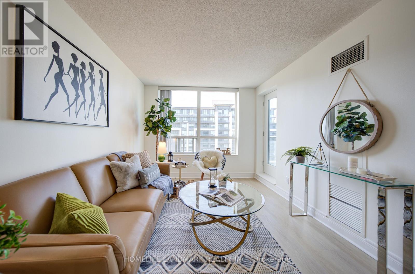 912 - 48 Suncrest Boulevard, Markham, Ontario  L3T 7Y5 - Photo 2 - N13058844