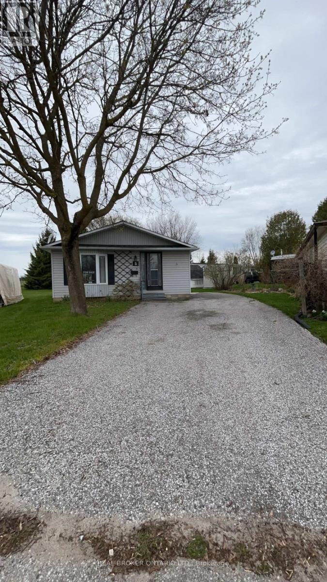 8 MAPLE LEAF TERRACE, Innisfil, Ontario