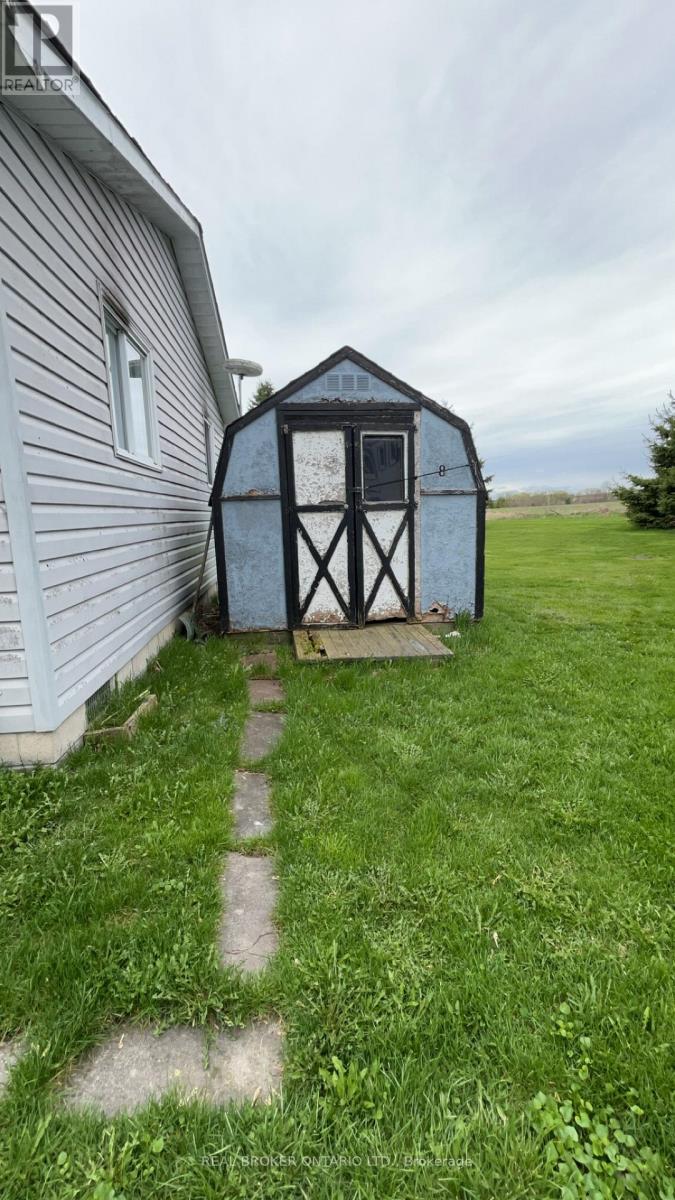 8 Maple Leaf Terrace, Innisfil, Ontario  L0L 1L0 - Photo 30 - N13059046