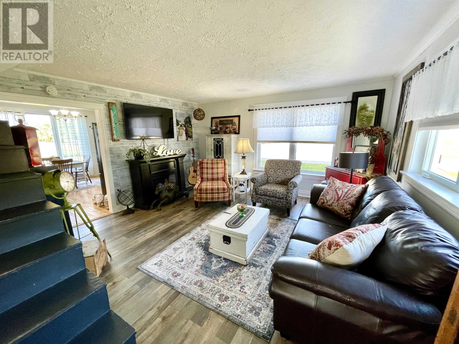 39878 Western Road, Rte 2, Elmsdale, Prince Edward Island  C0B 1K0 - Photo 12 - 202608996