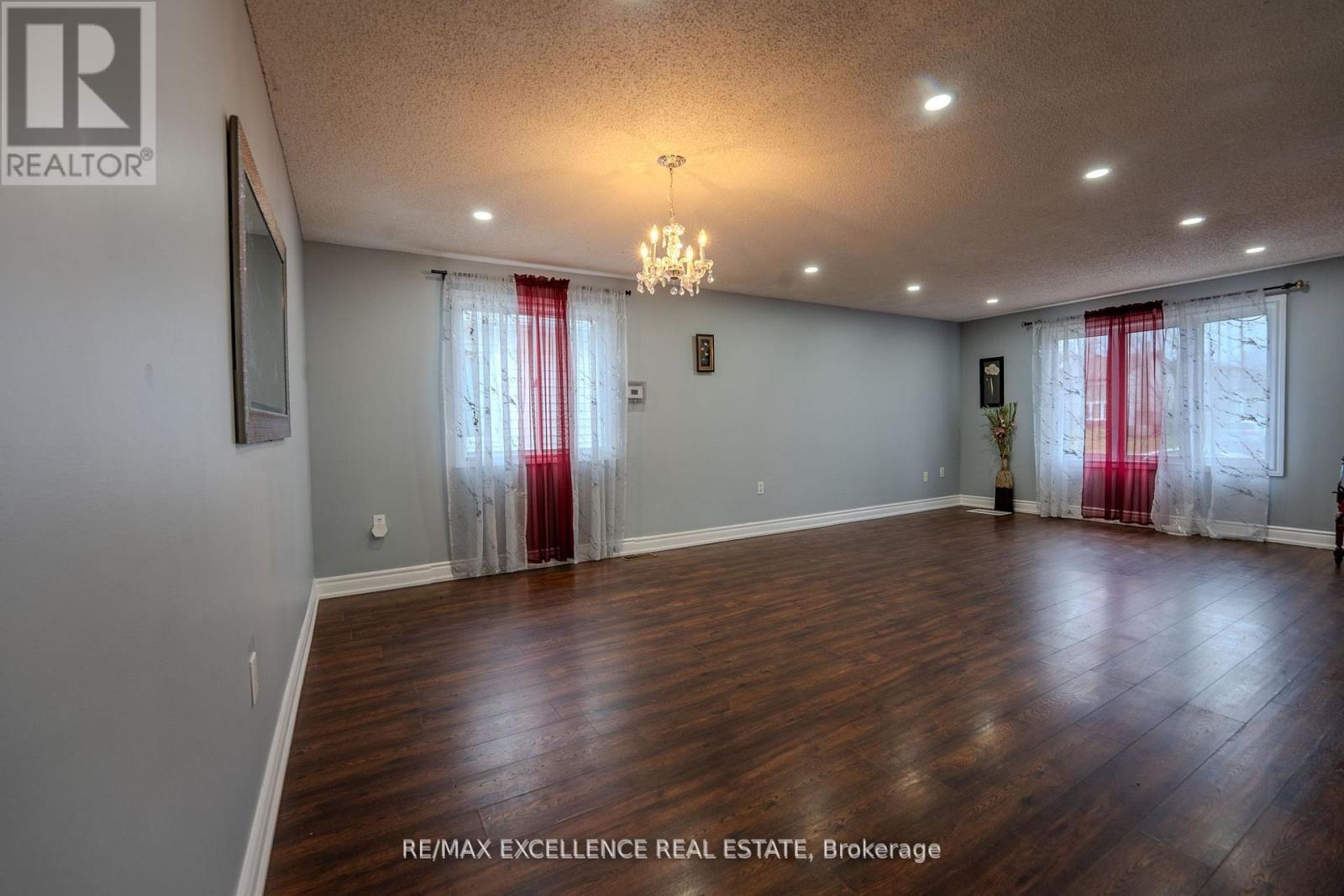 3 Hickling Trail, Barrie (Grove East), Ontario  L4M 5V7 - Photo 9 - S13058952