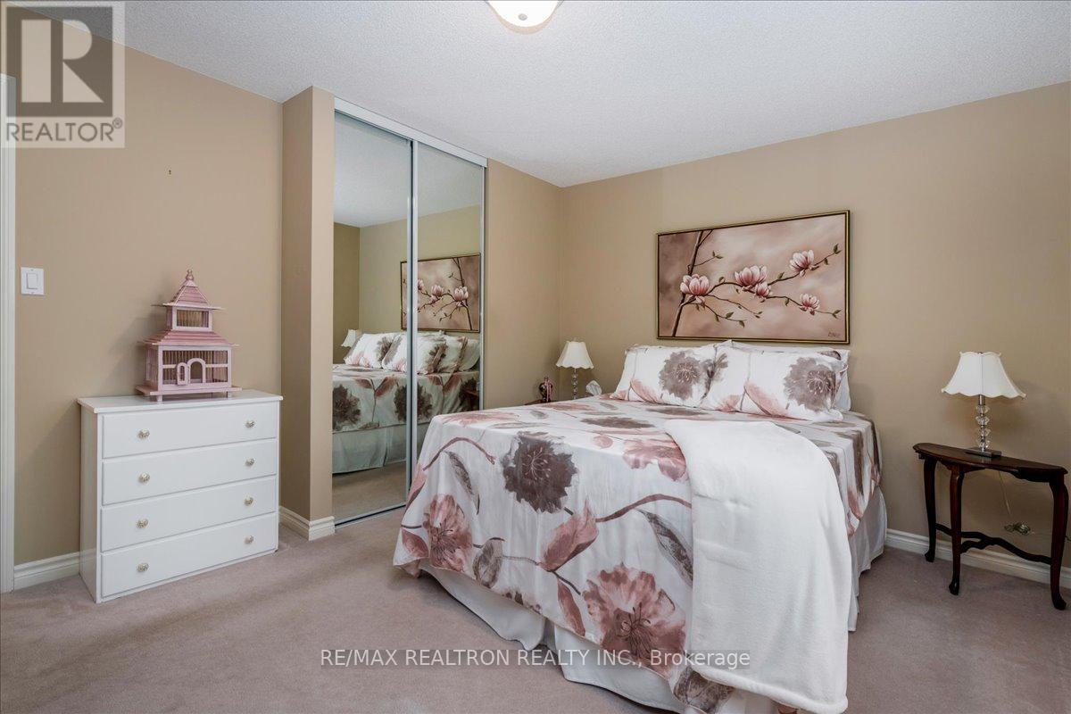 44 Columbia Road, Barrie, Ontario  L4N 8C6 - Photo 18 - S13058998