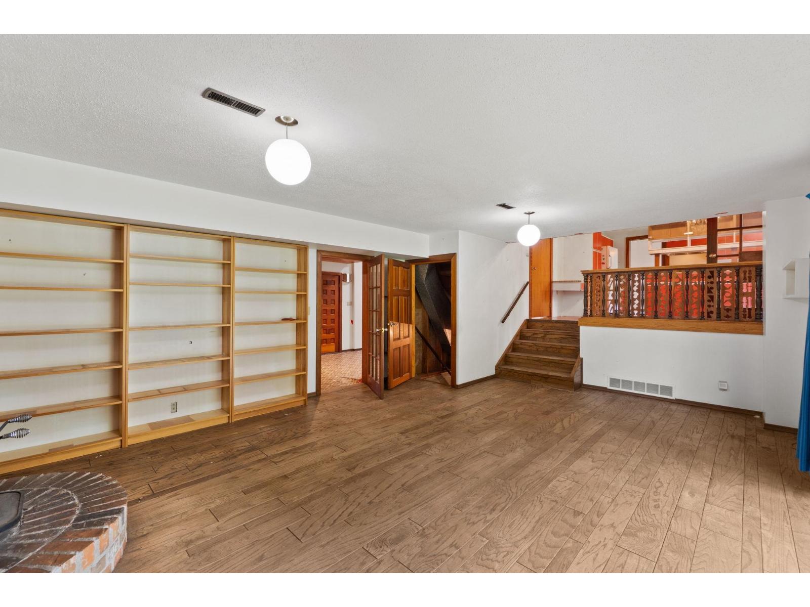 6879 229th Street, Langley, British Columbia  V2Y 2J7 - Photo 16 - R3111455