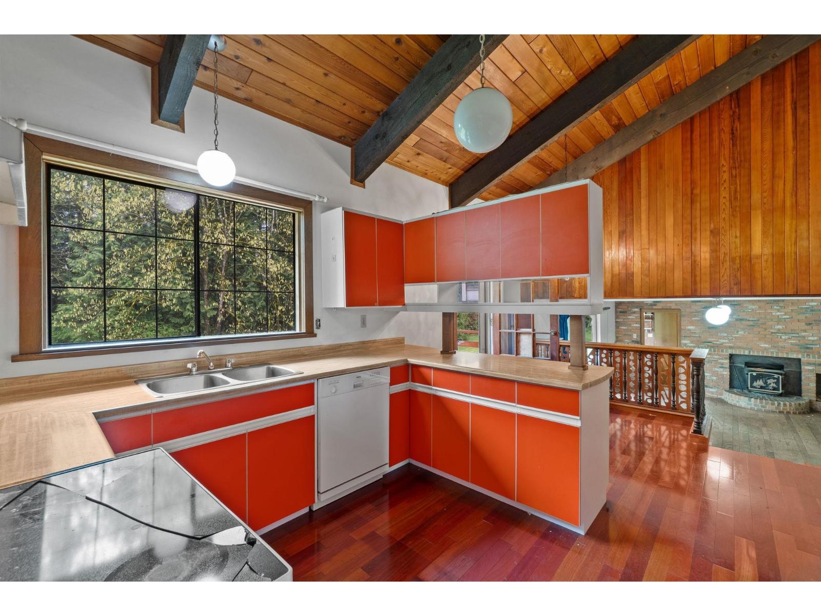 6879 229th Street, Langley, British Columbia  V2Y 2J7 - Photo 11 - R3111455