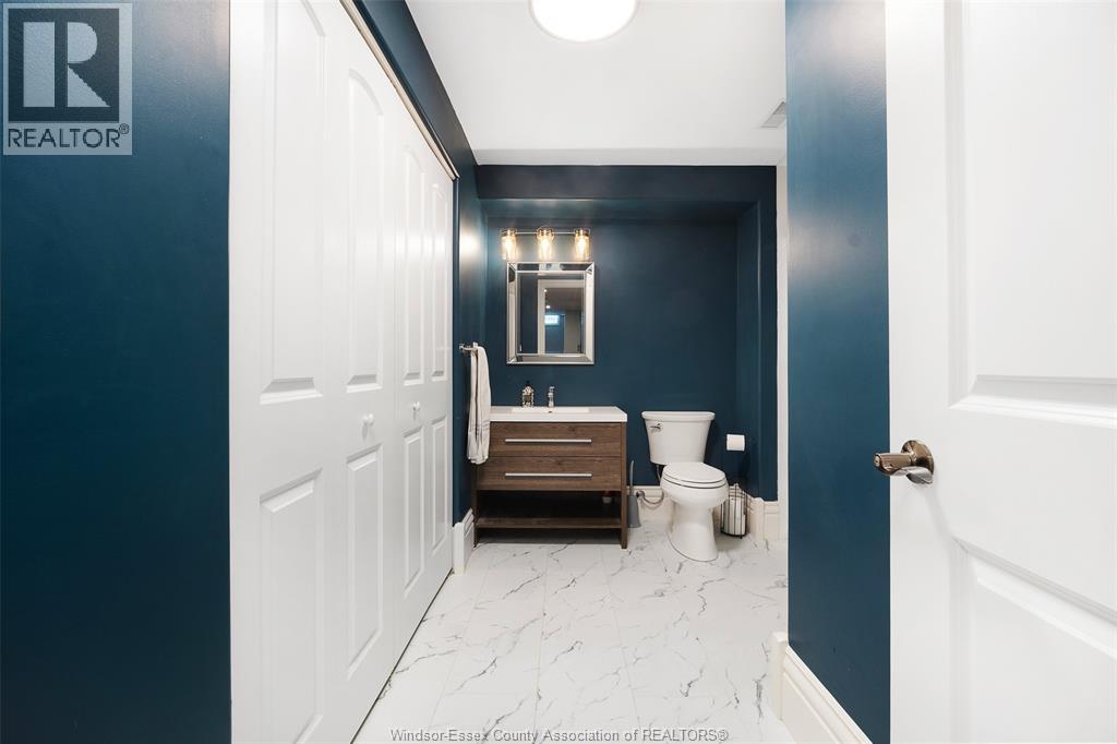 384 Evergreen Drive, Lakeshore, Ontario  N8L 0X4 - Photo 17 - 26009568