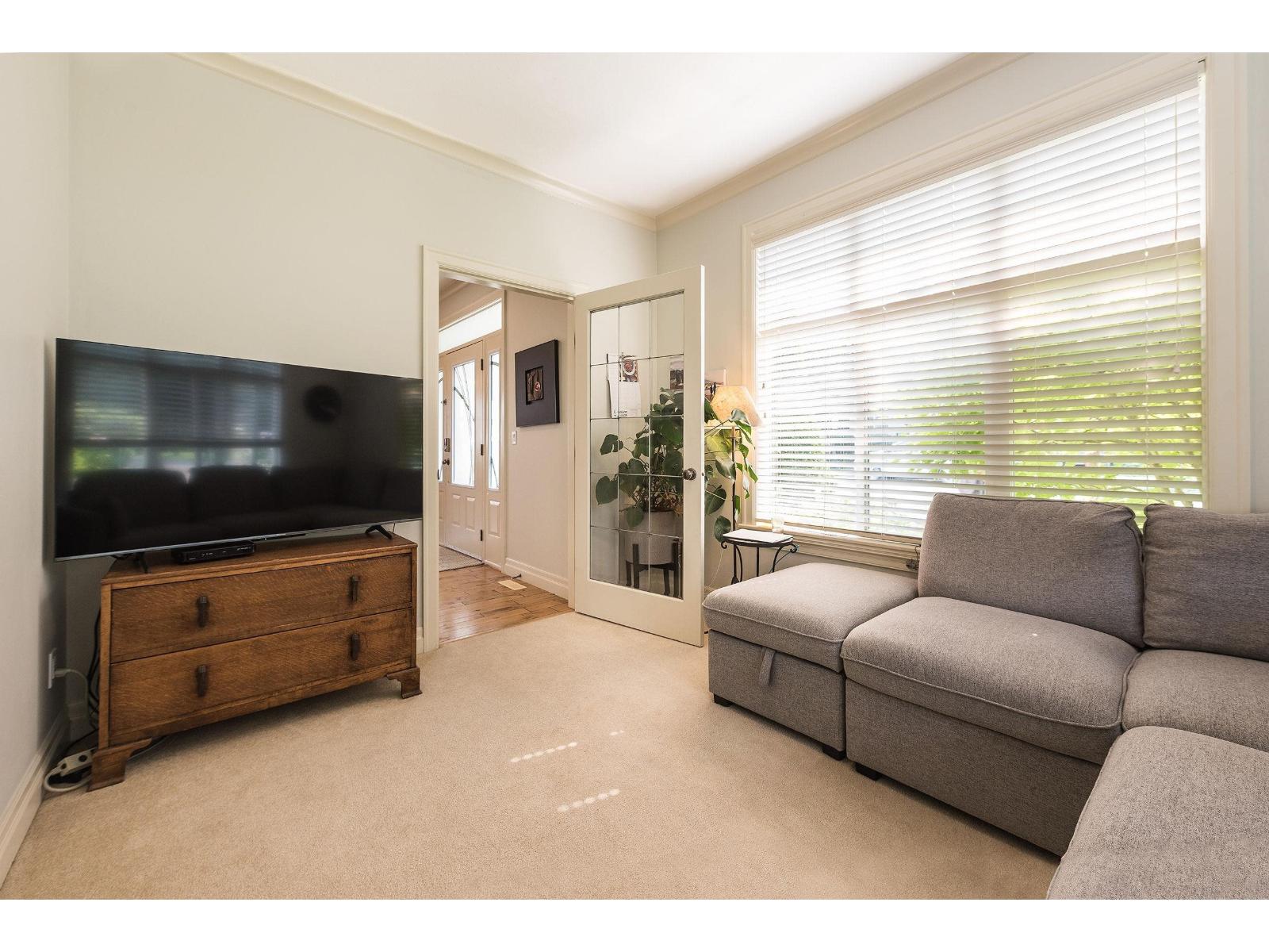 5772 Shawnigan Drive, Garrison Crossing, Chilliwack, British Columbia  V2R 0A8 - Photo 6 - R3117077