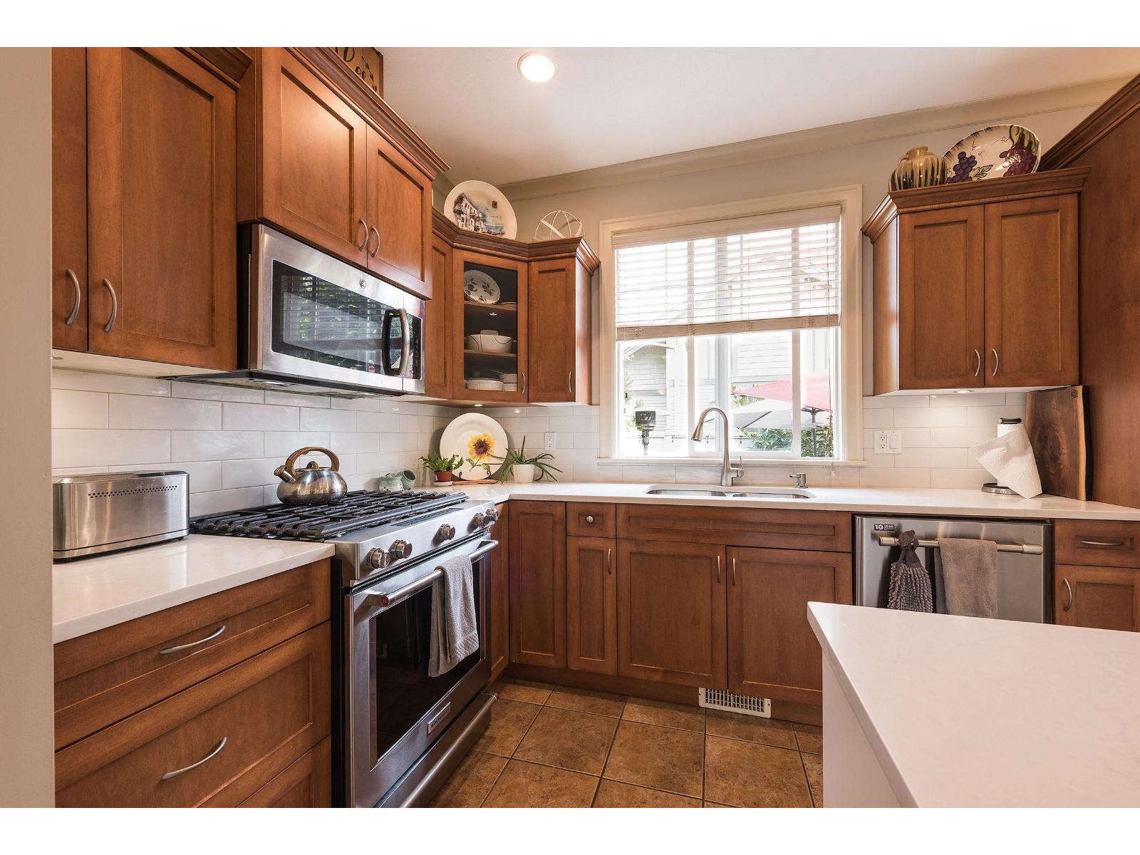 5772 Shawnigan Drive, Garrison Crossing, Chilliwack, British Columbia  V2R 0A8 - Photo 9 - R3117077