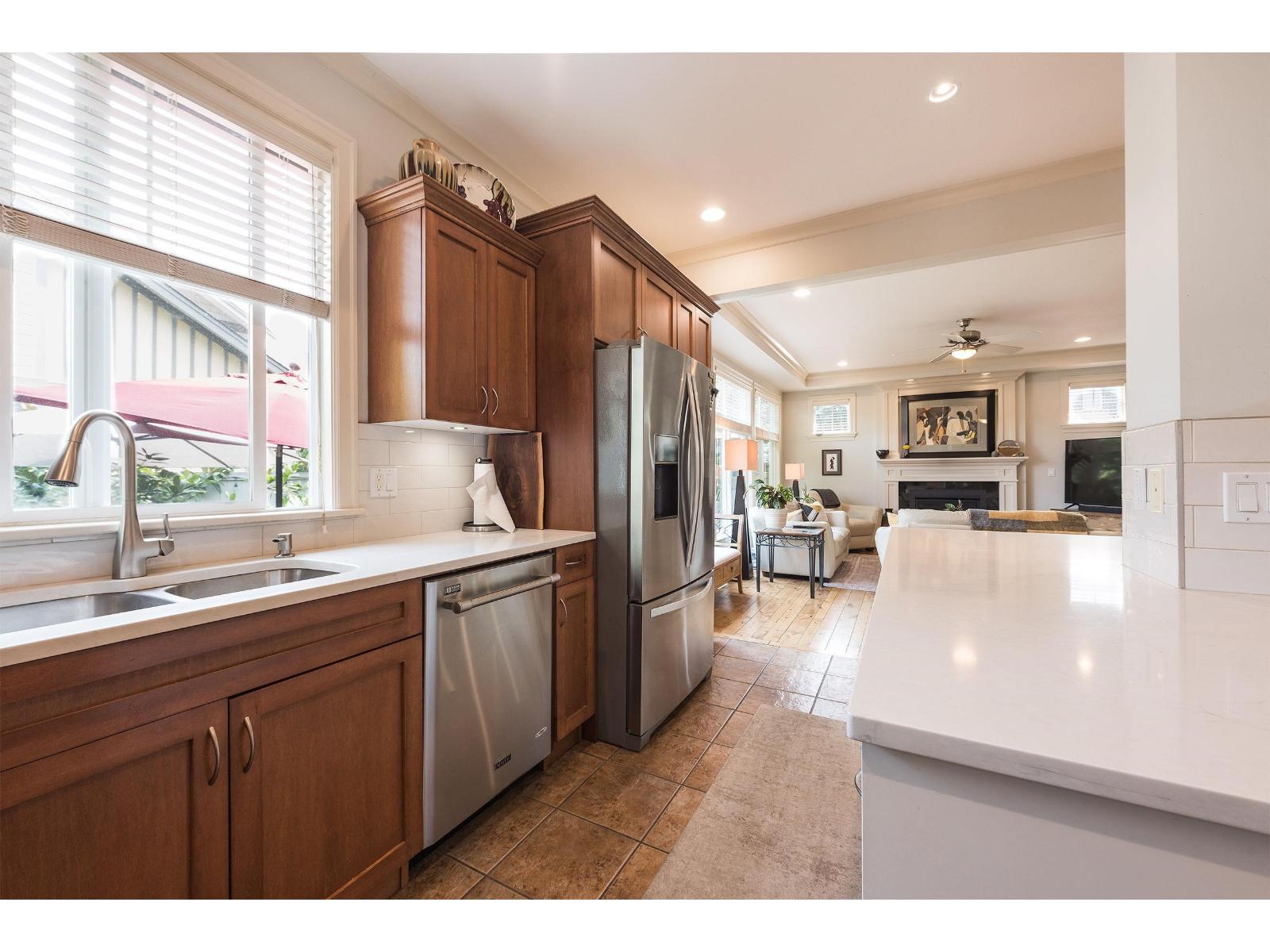 5772 Shawnigan Drive, Garrison Crossing, Chilliwack, British Columbia  V2R 0A8 - Photo 10 - R3117077