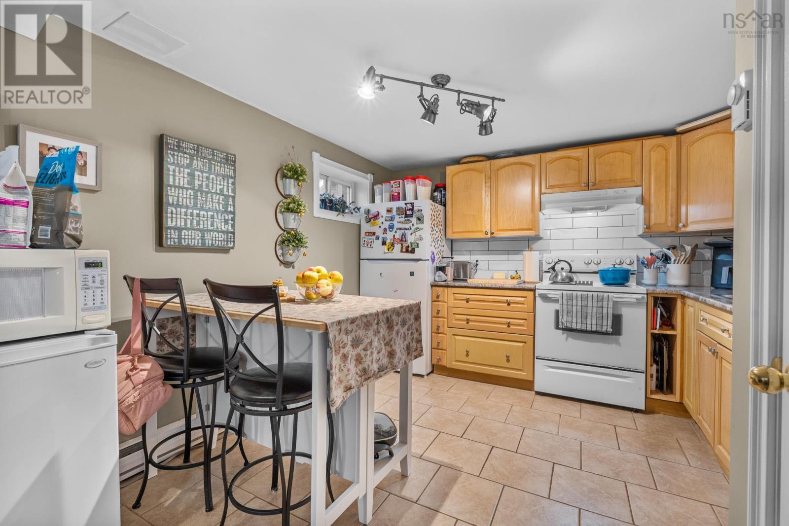 11 A&b Provost Street, Dartmouth, Nova Scotia  B2W 1B5 - Photo 27 - 202607601