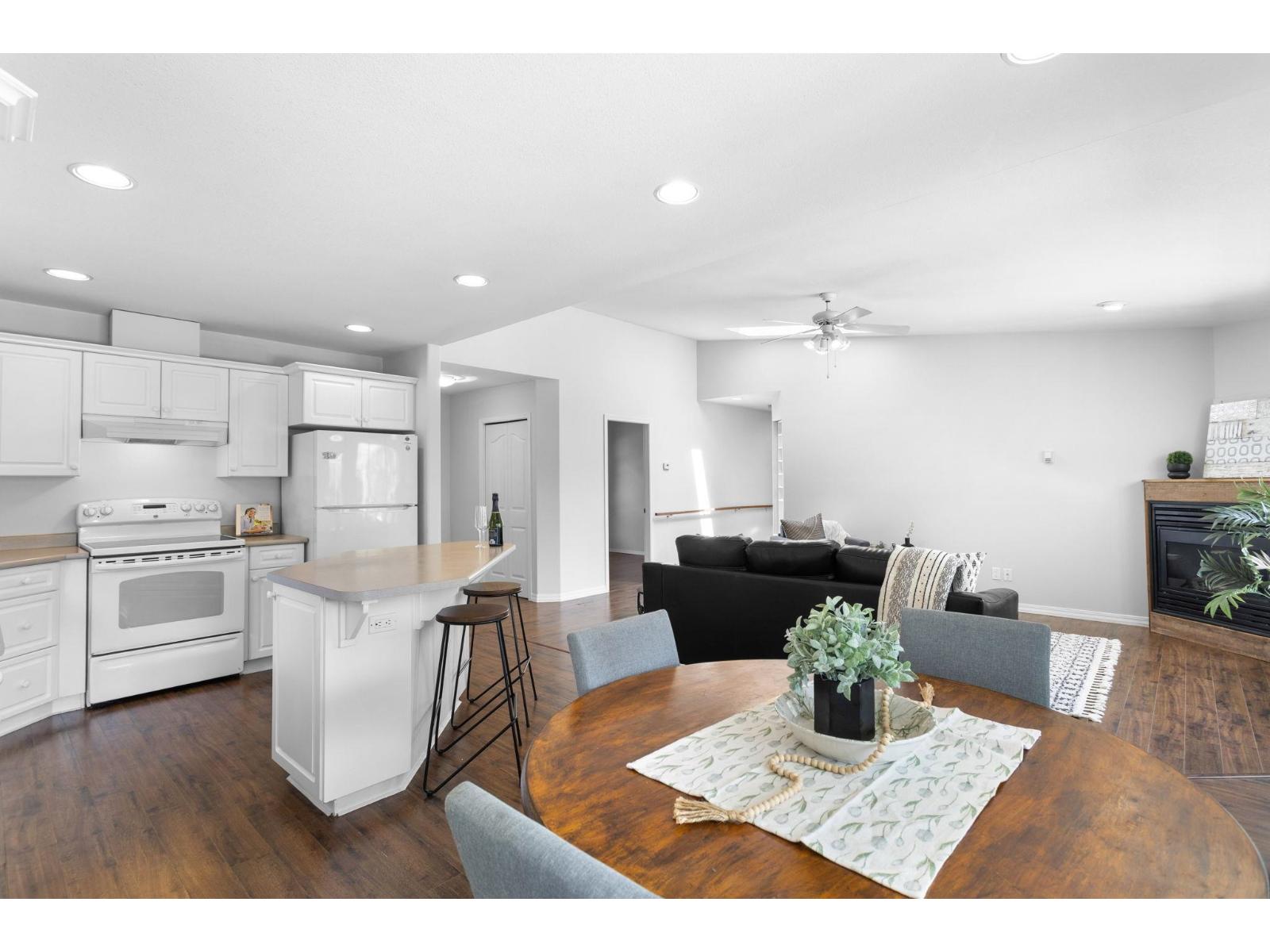 228 Balsam Avenue, Harrison Hot Springs, Harrison Hot Springs, British Columbia  V0M 1K0 - Photo 8 - R3117022