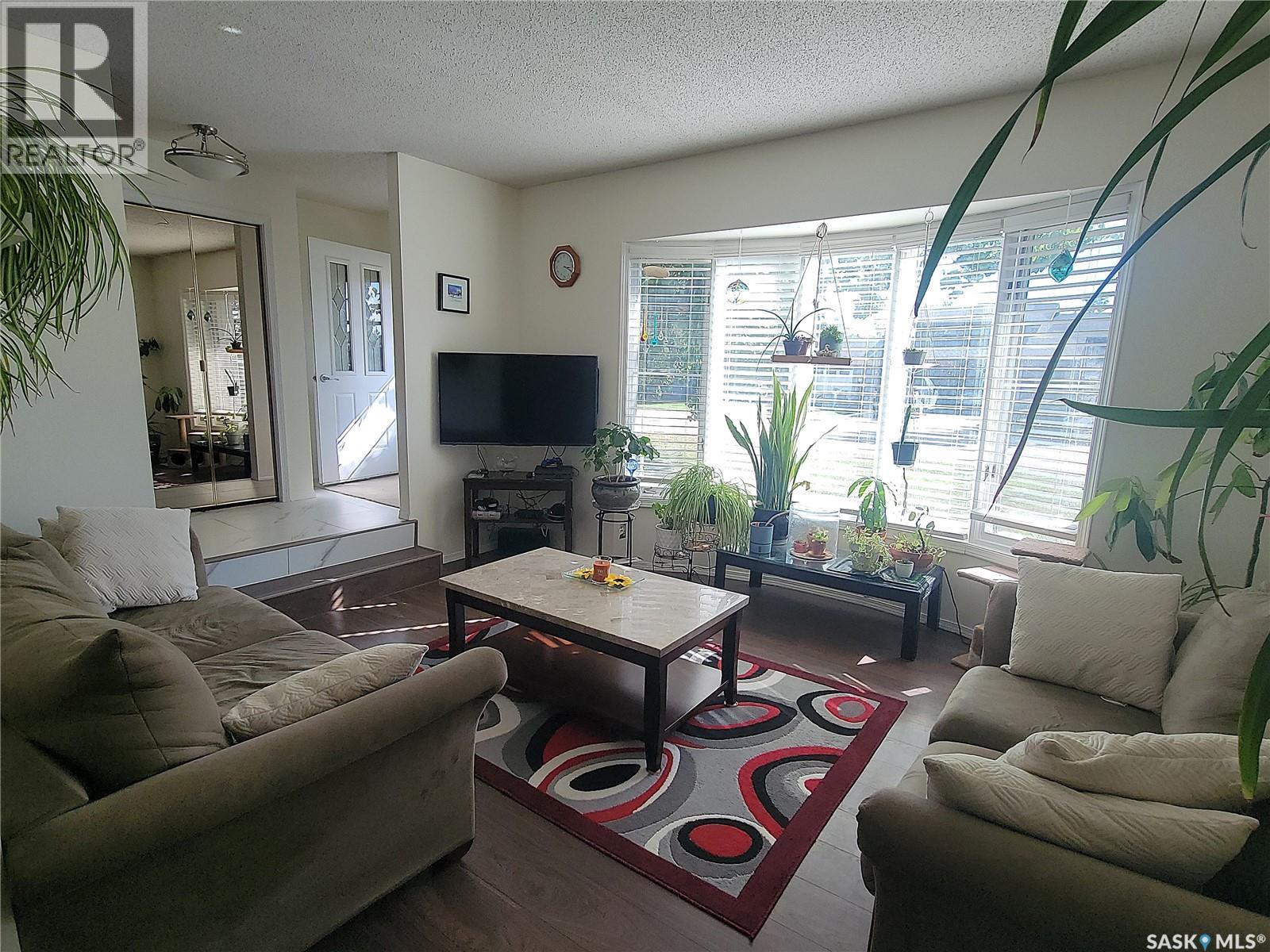 618 Clover Avenue, Dalmeny, Saskatchewan  S0K 1E0 - Photo 5 - SK034315