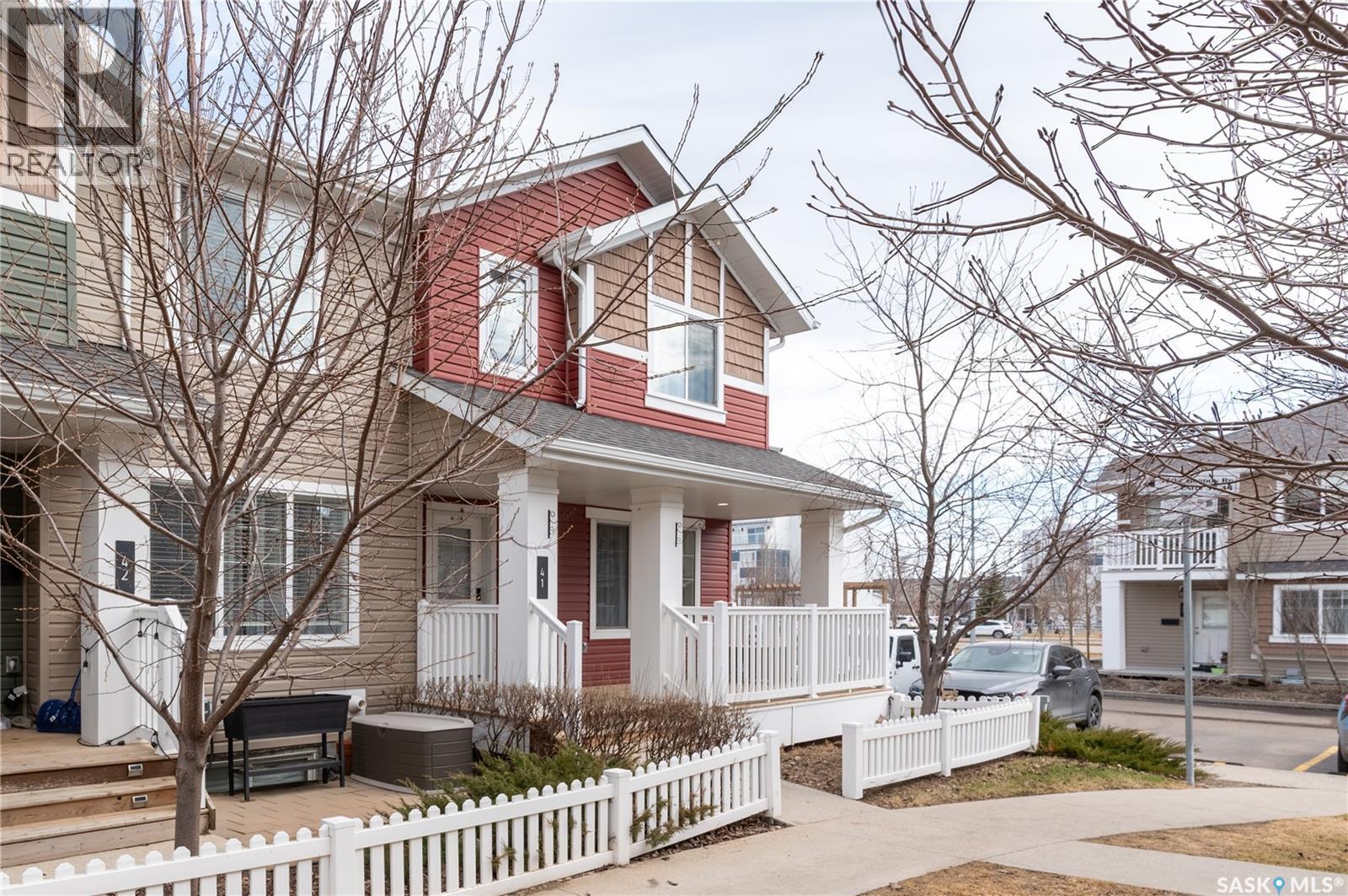 41 5702 Gordon Road, Regina, Saskatchewan  S4W 0M1 - Photo 2 - SK034305