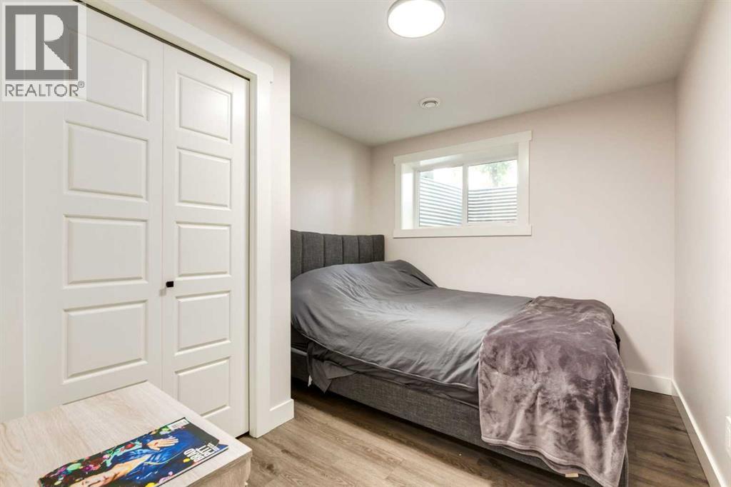 392 Cantrell Drive SW, Calgary, Alberta  T2W 2E4 - Photo 35 - A2251732