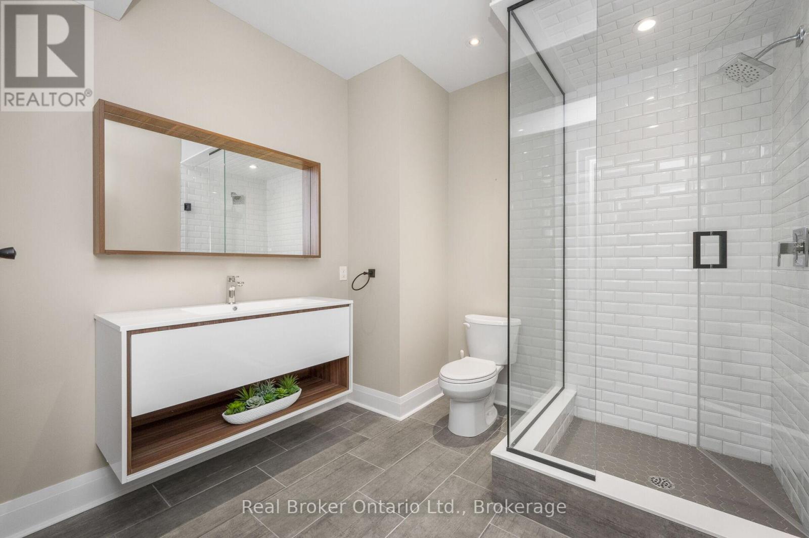 1247 Wood Place, Oakville, Ontario  L6L 2R4 - Photo 40 - W13056902