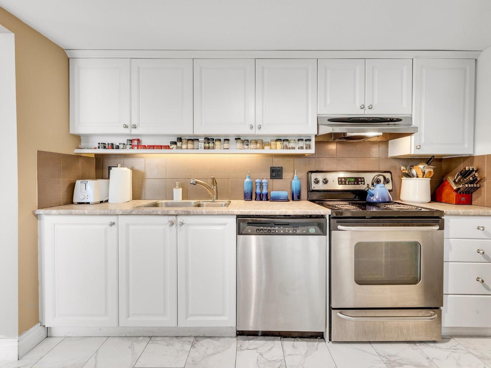 101 1225 Merklin Street, White Rock, British Columbia  V4B 4B8 - Photo 15 - R3116337