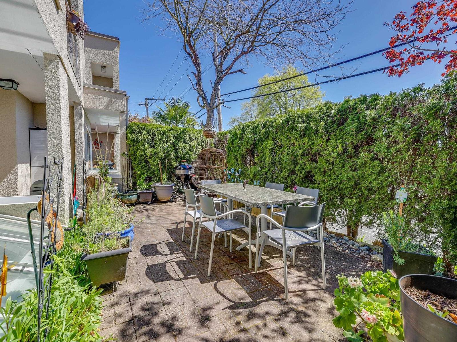 101 1225 Merklin Street, White Rock, British Columbia  V4B 4B8 - Photo 3 - R3116337