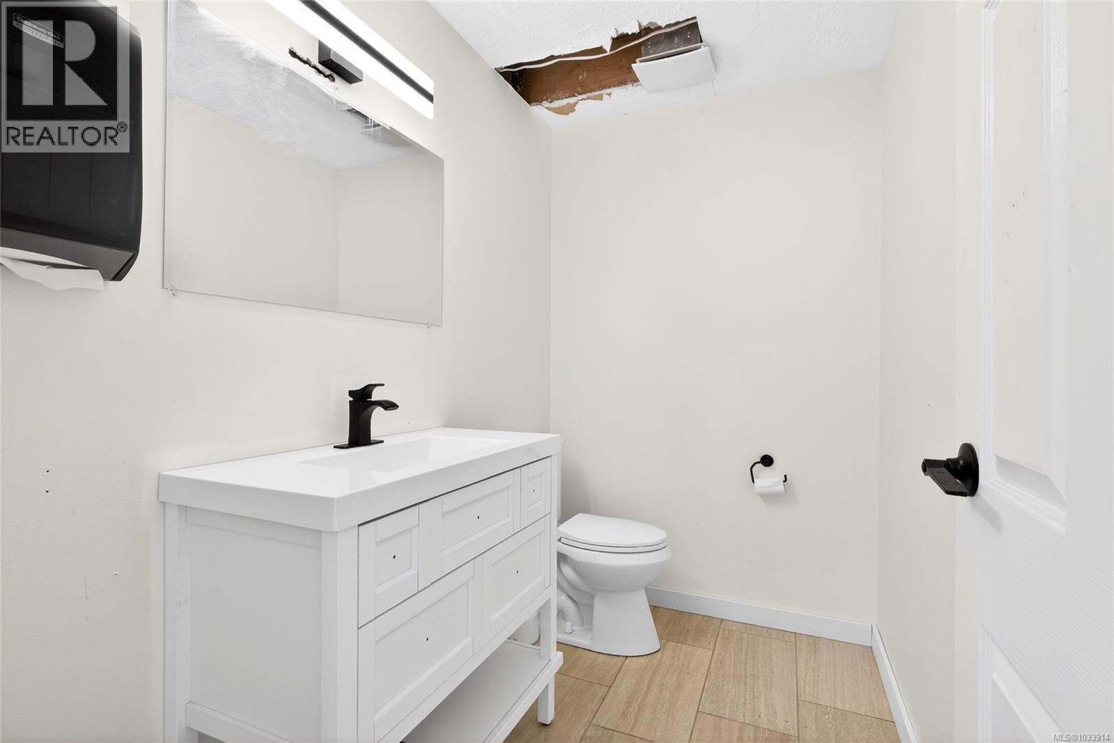 A 2259 Urquhart Ave, Courtenay, British Columbia  V9N 7S6 - Photo 25 - 1033914