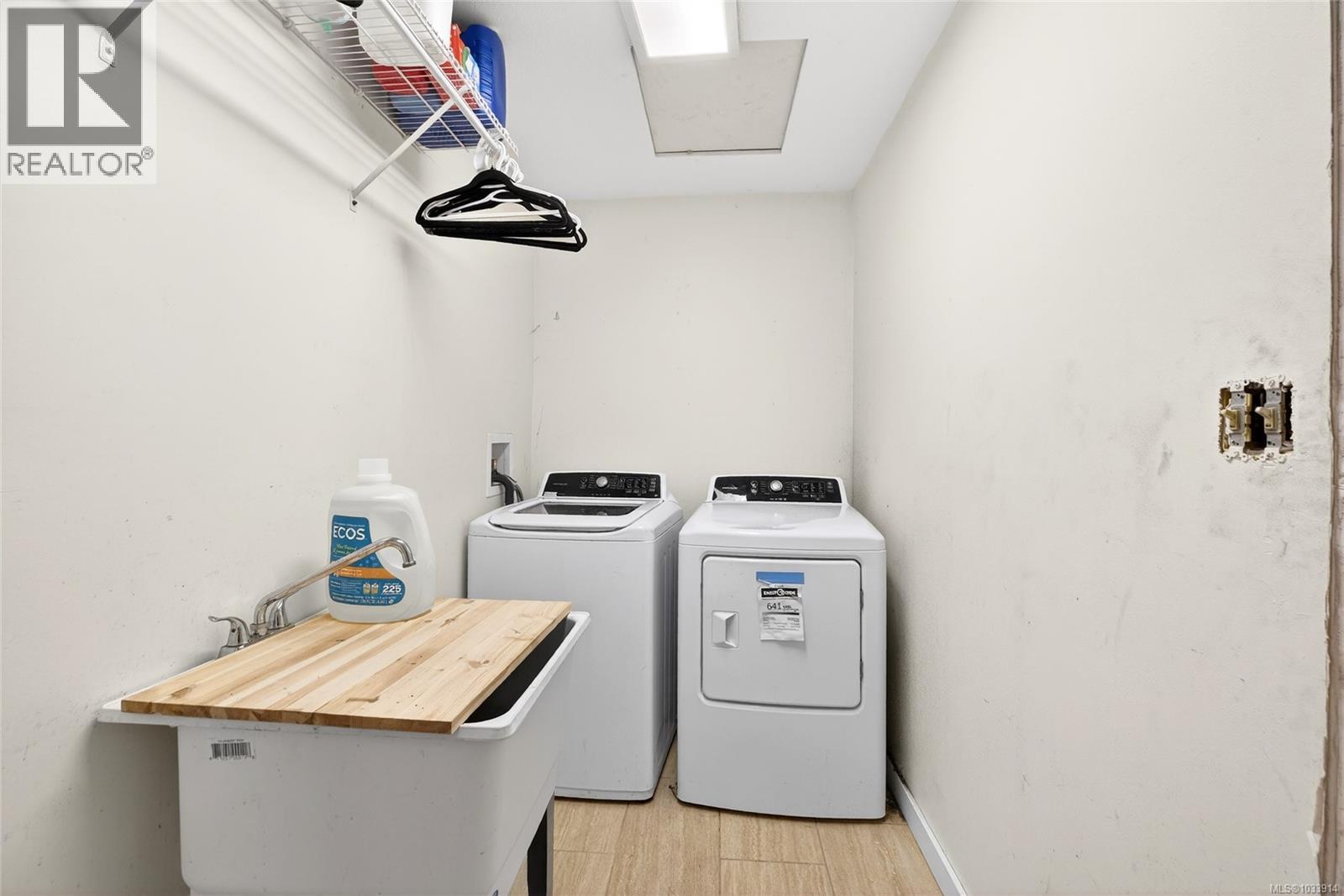 A 2259 Urquhart Ave, Courtenay, British Columbia  V9N 7S6 - Photo 26 - 1033914