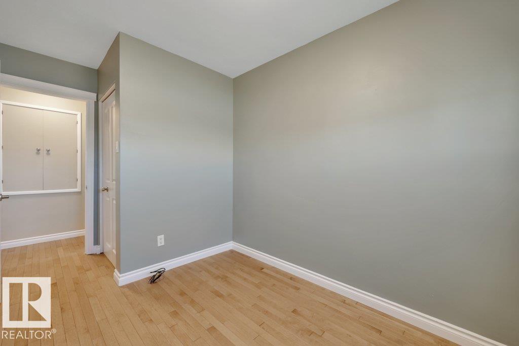 10633 St Gabriel School Rd Nw, Edmonton, Alberta  T6A 3S4 - Photo 18 - E4484660