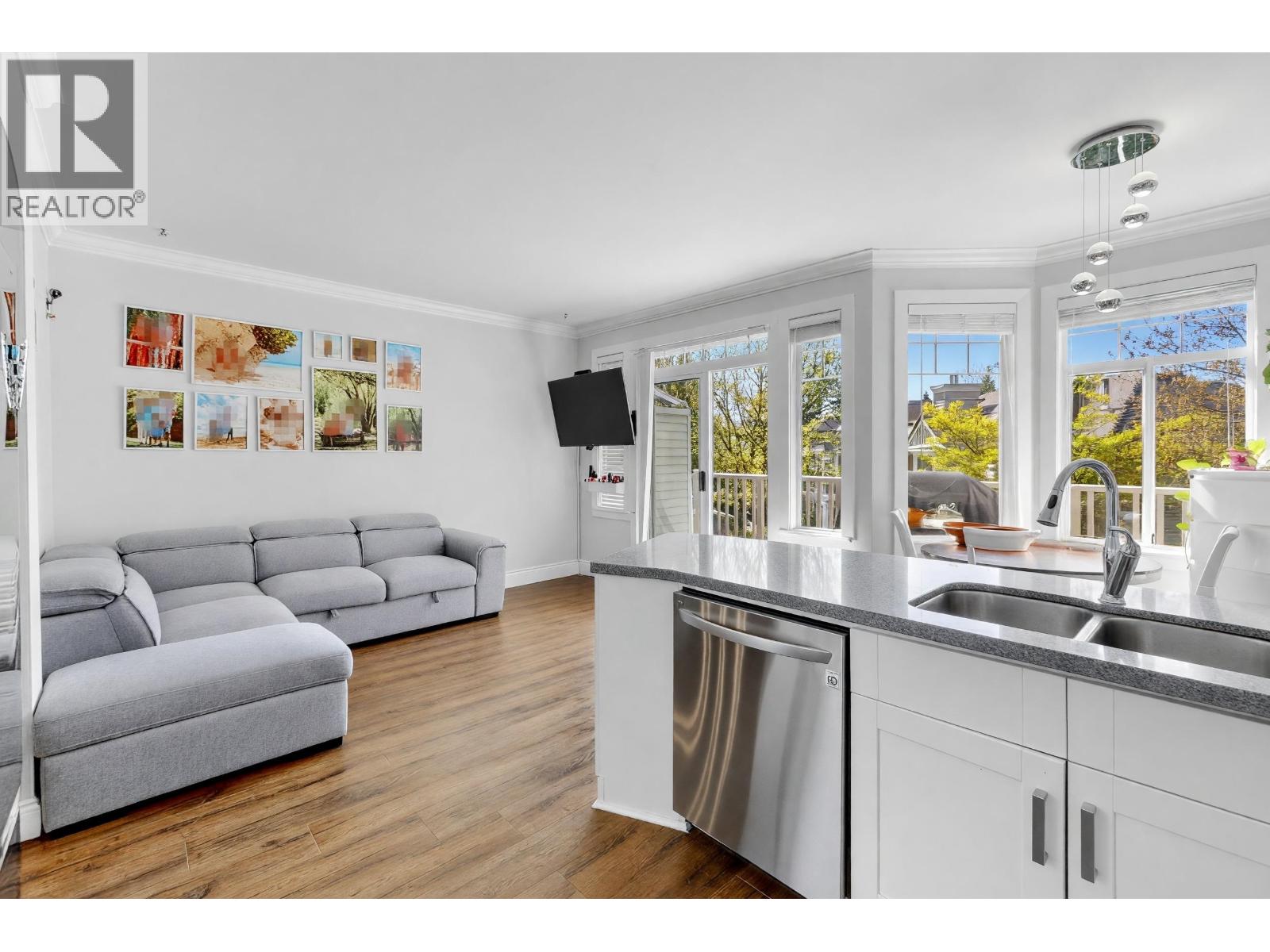 18 7500 Cumberland Street, Burnaby, British Columbia  V3N 4Z9 - Photo 14 - R3117252