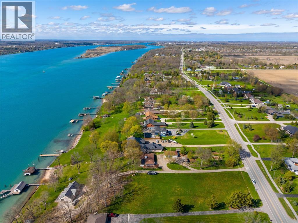 885 St Clair Parkway, Moore Township, Ontario  N0N 1M0 - Photo 17 - 26009426