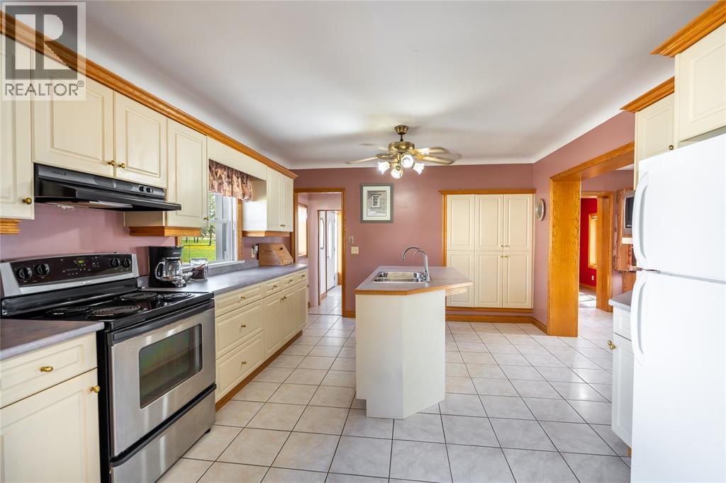 885 St Clair Parkway, Moore Township, Ontario  N0N 1M0 - Photo 24 - 26009426