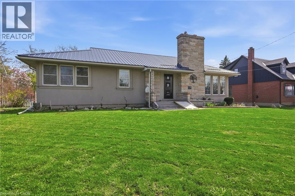 12 Parkview Road, Hagersville, Ontario  N0A 1H0 - Photo 3 - 40824551