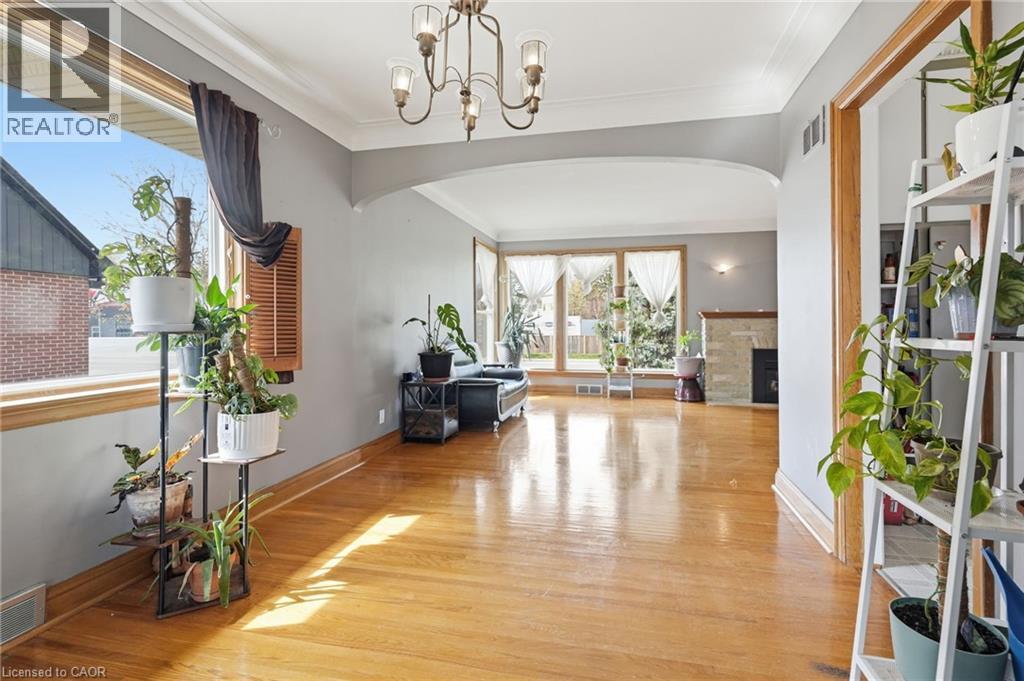 12 Parkview Road, Hagersville, Ontario  N0A 1H0 - Photo 7 - 40824551