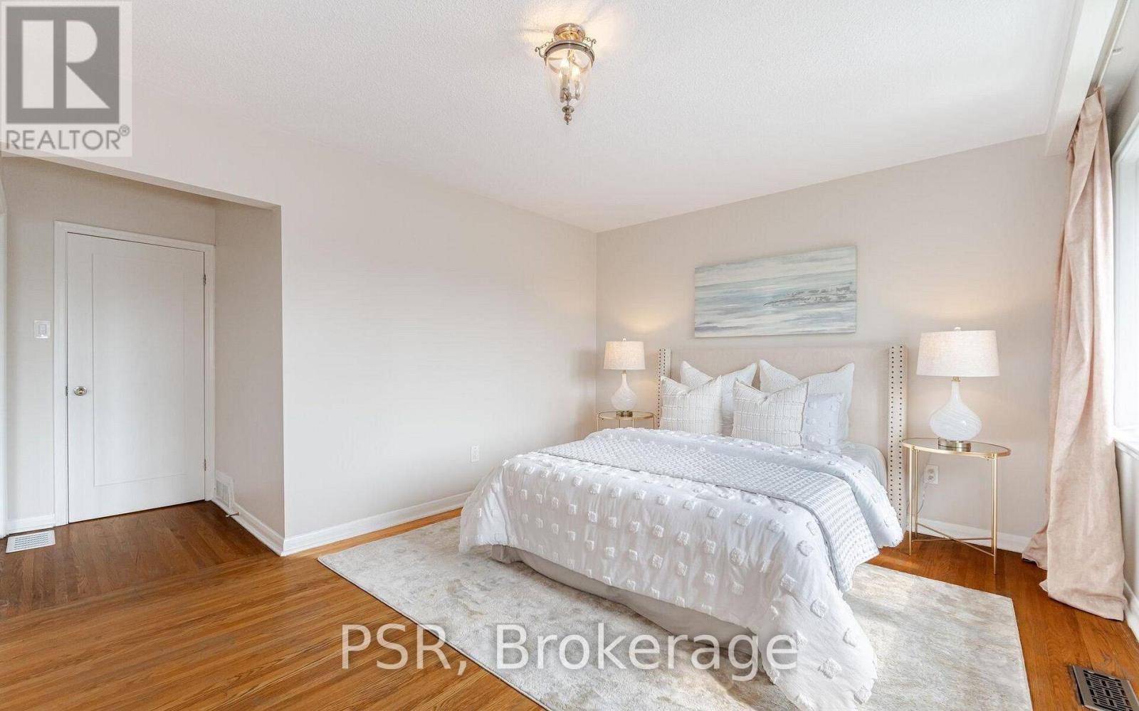 57 Stephen Drive, Toronto, Ontario  M8Y 3M8 - Photo 14 - W13058870