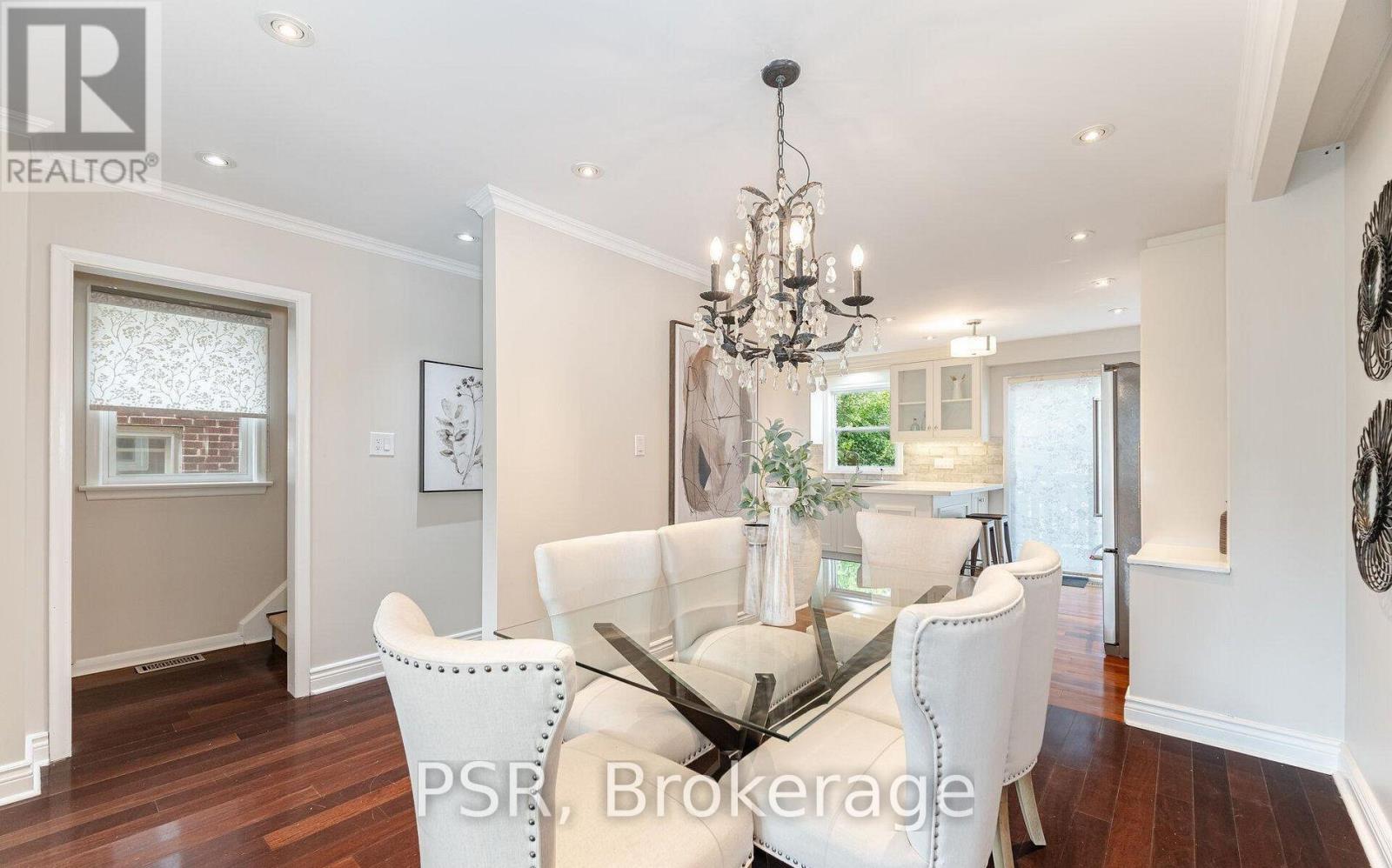 57 Stephen Drive, Toronto, Ontario  M8Y 3M8 - Photo 8 - W13058870