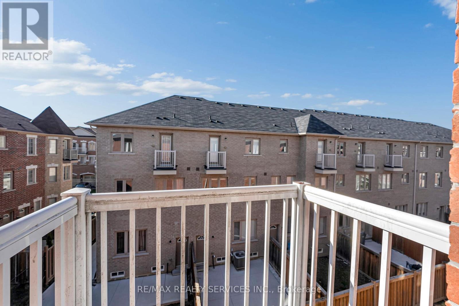 6 Rabbit Run Way, Brampton, Ontario  L6Z 0B4 - Photo 16 - W13058924